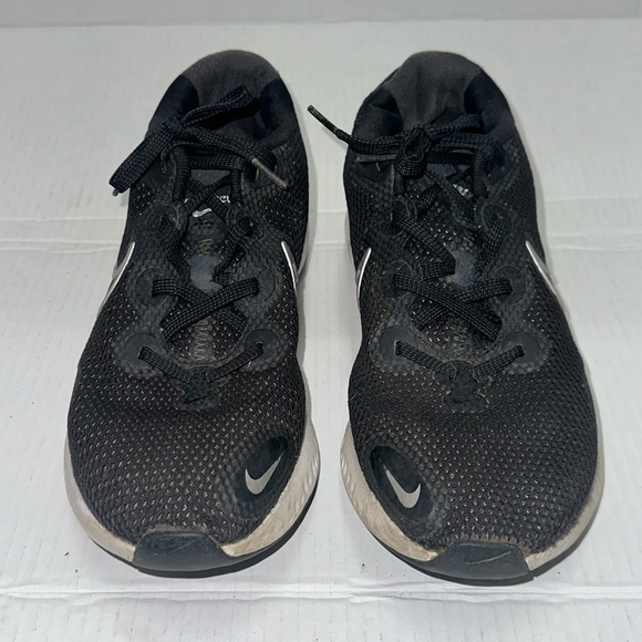 Nike Size 9.5 - Picture 3 of 6